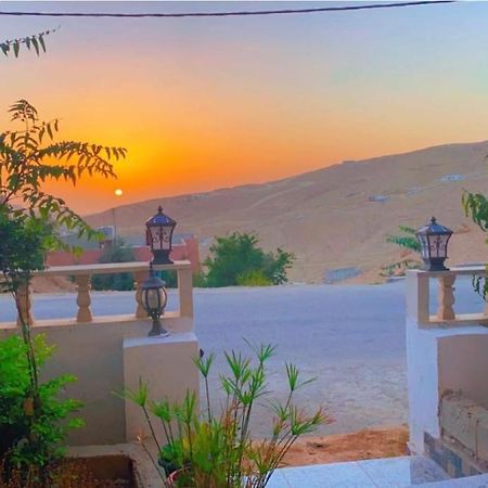 Petra Rose Apartment وادي موسى المظهر الخارجي الصورة