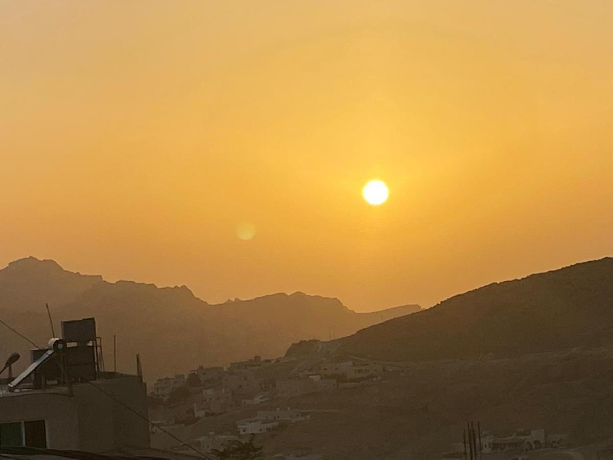 Petra Rose Apartment وادي موسى المظهر الخارجي الصورة